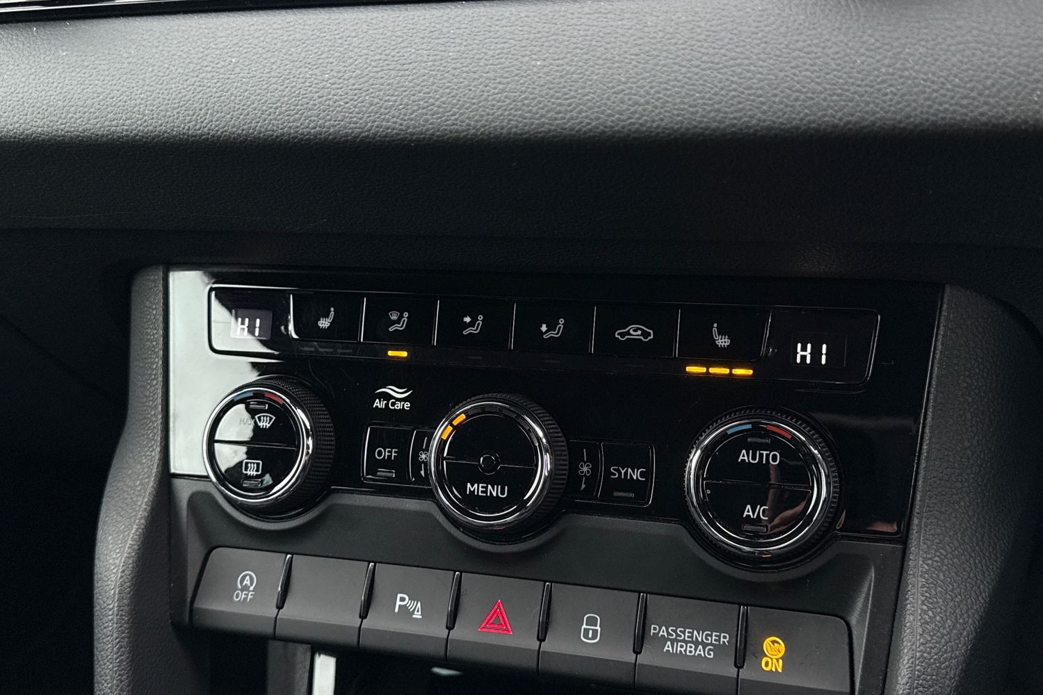 Used Skoda Karoq 2022 for sale - 76718453: Photo 22