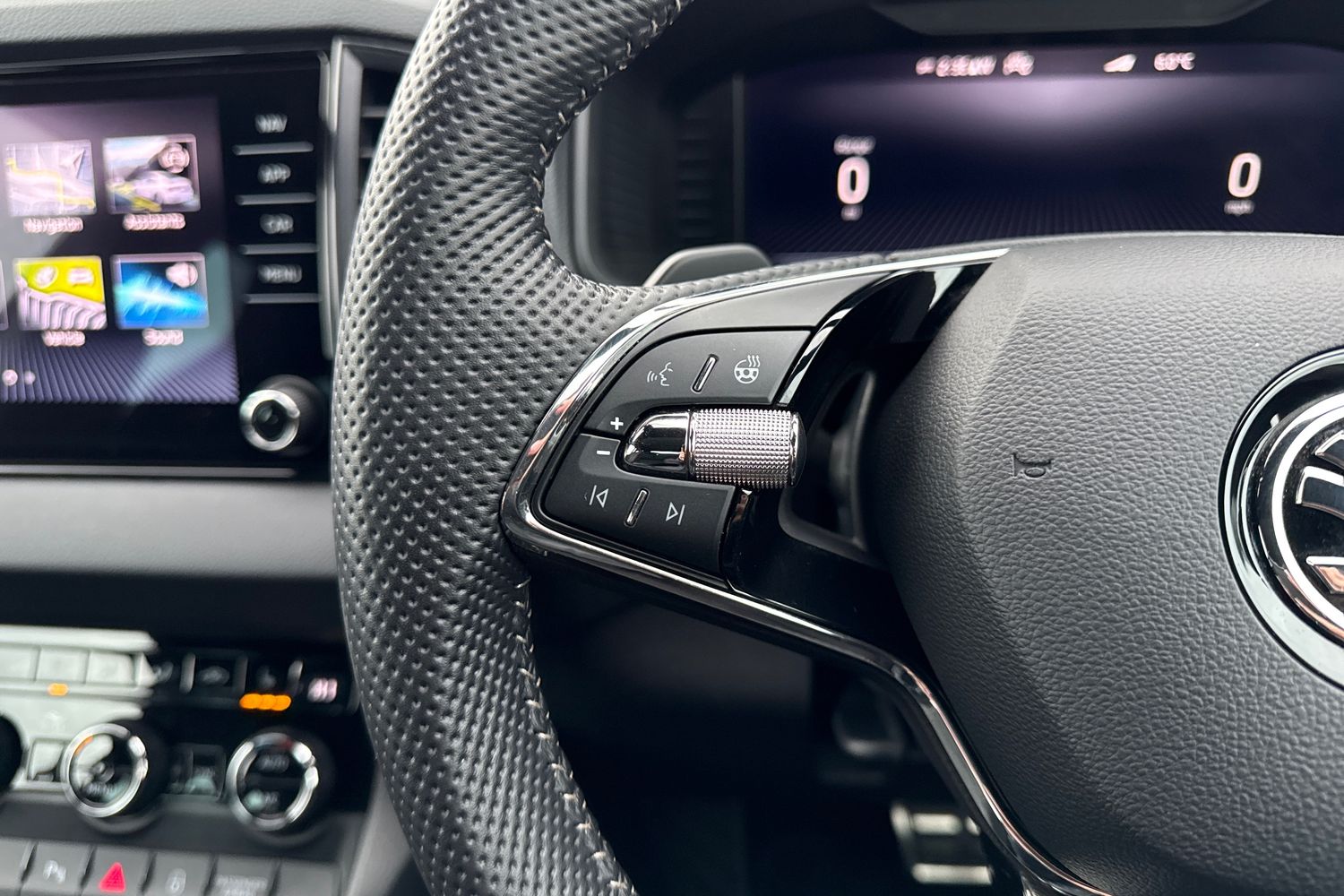 Used Skoda Karoq 2022 for sale - 76718453: Photo 41