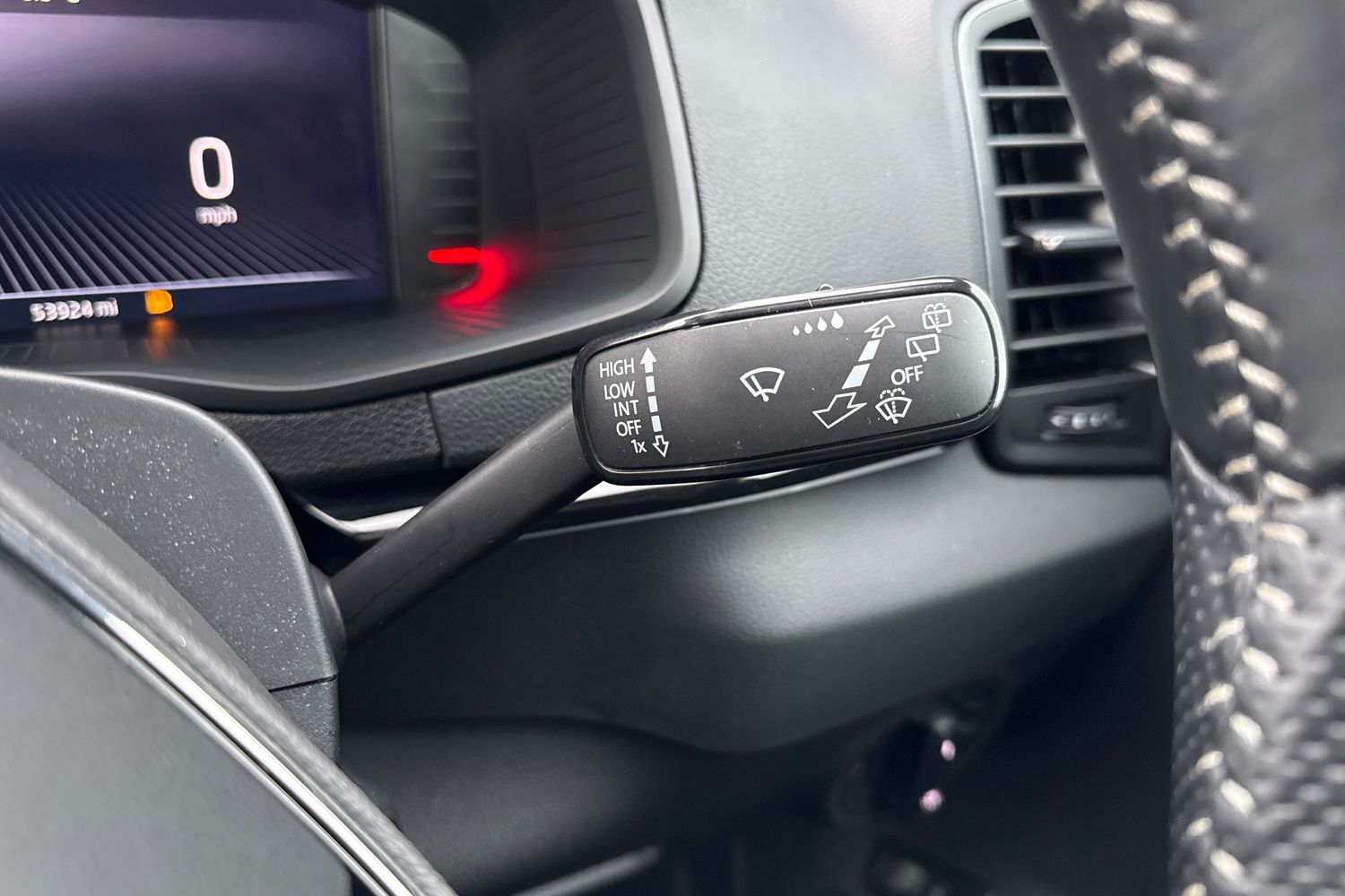 Used Skoda Karoq 2022 for sale - 76718453: Photo 44