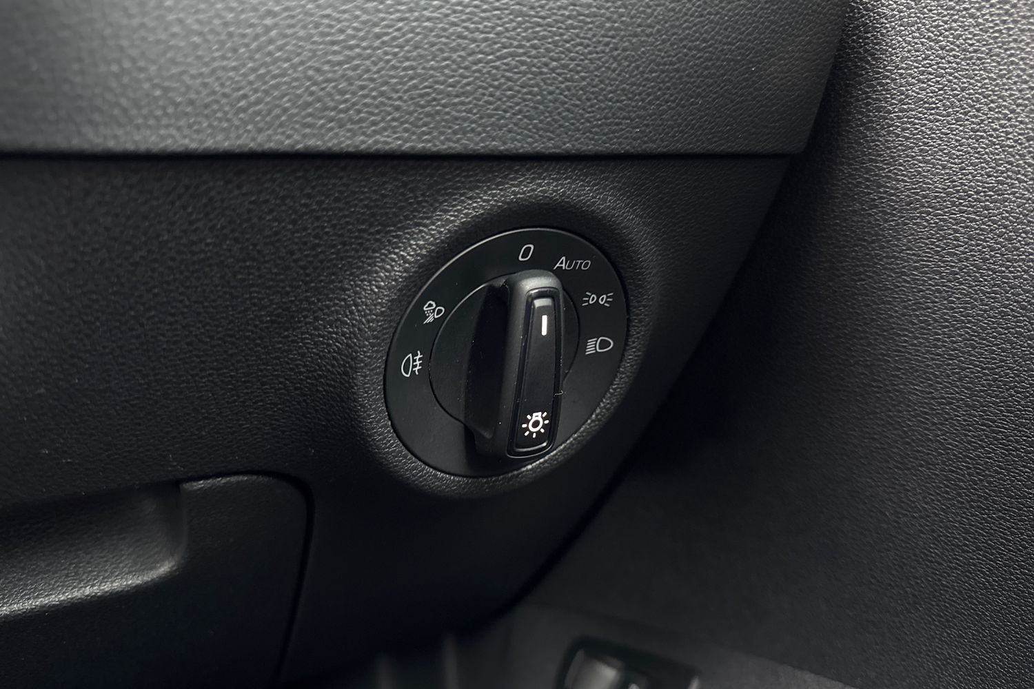 Used Skoda Karoq 2022 for sale - 76718453: Photo 45