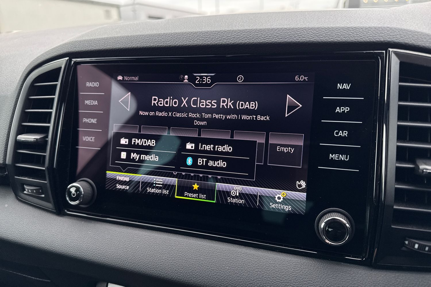 Used Skoda Karoq 2022 for sale - 76718453: Photo 48