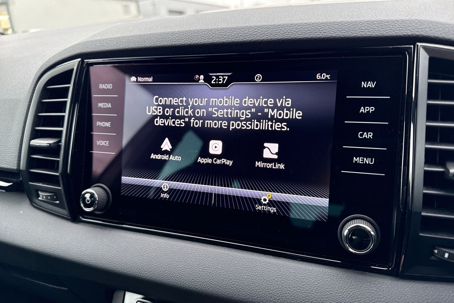 Used Skoda Karoq 2022 for sale - 76718453: Photo 53