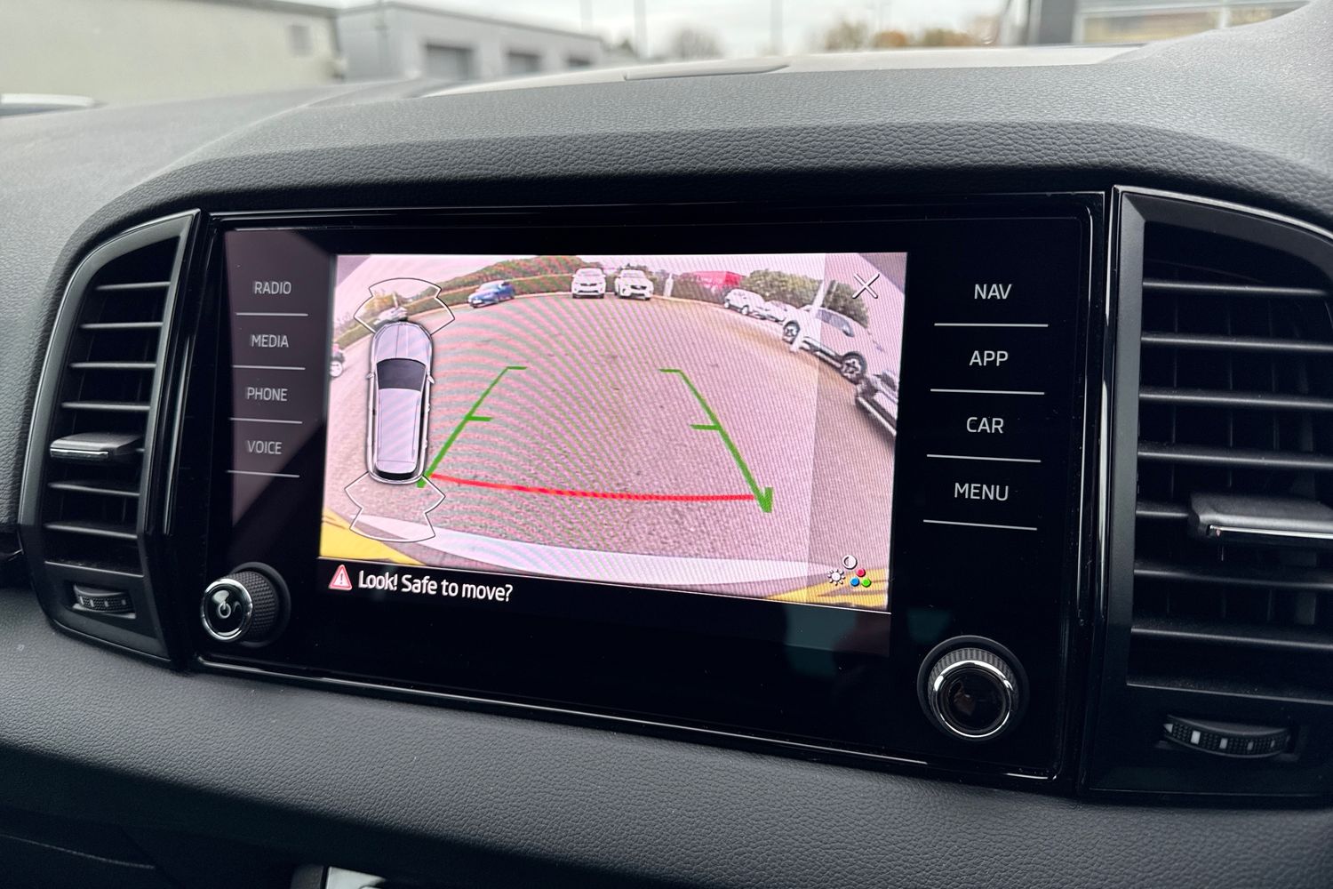 Used Skoda Karoq 2022 for sale - 76718453: Photo 55