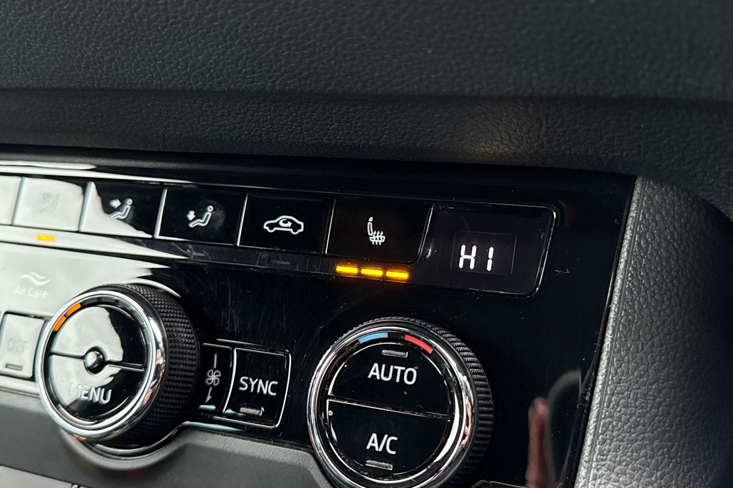 Used Skoda Karoq 2022 for sale - 76718453: Photo 56