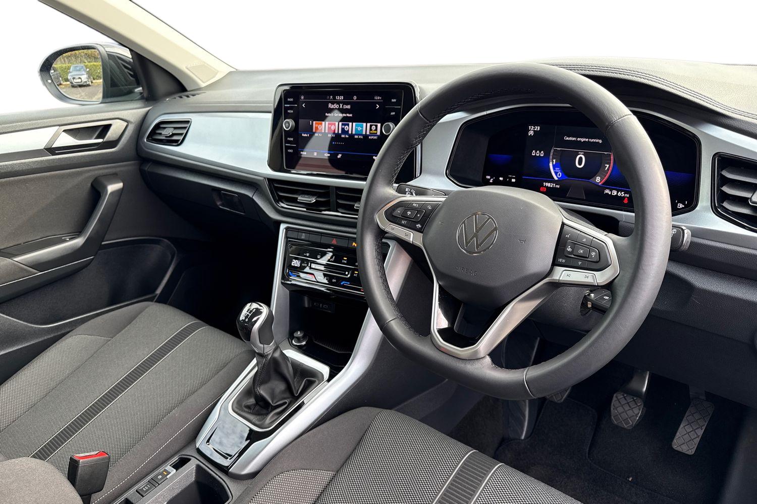 Used Volkswagen T-Roc 2022 for sale - 76385507: Photo 14