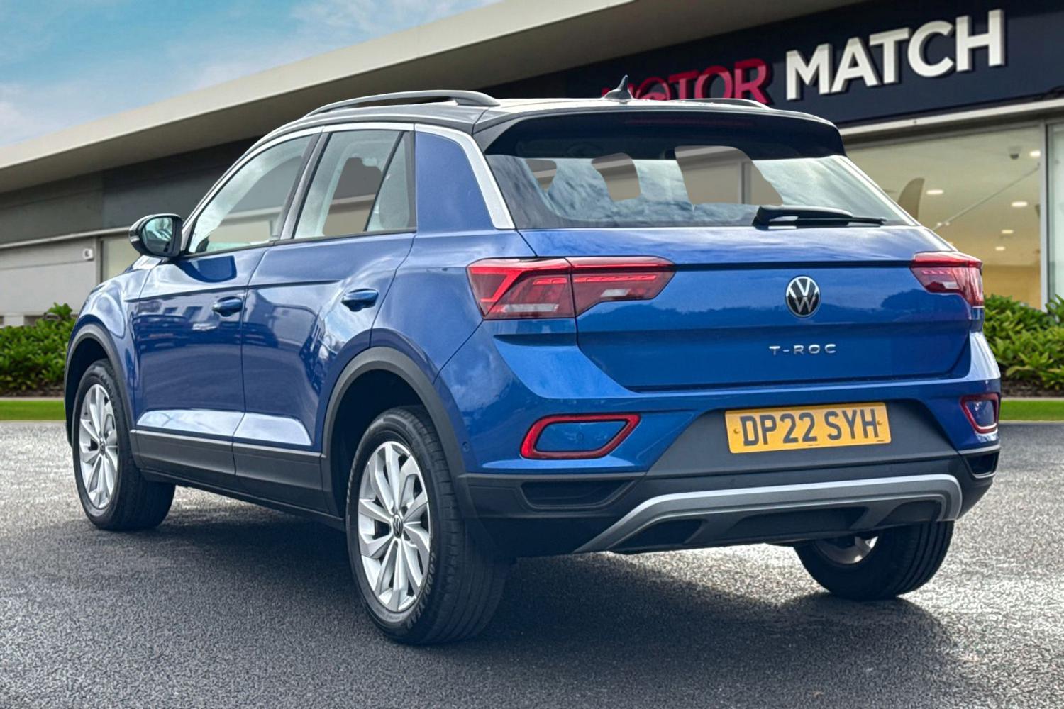 Used Volkswagen T-Roc 2022 for sale - 76385507: Photo 2