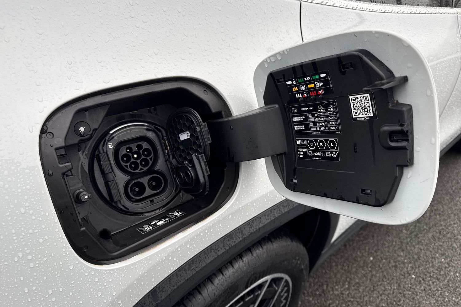 Used Mercedes-Benz EQA 2023 for sale - 77553380: Photo 26