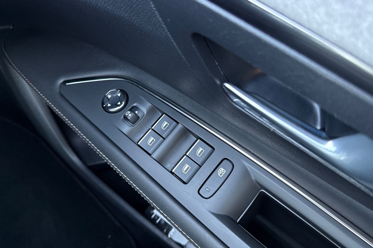 Used Peugeot 3008 2021 for sale - 77666269: Photo 42