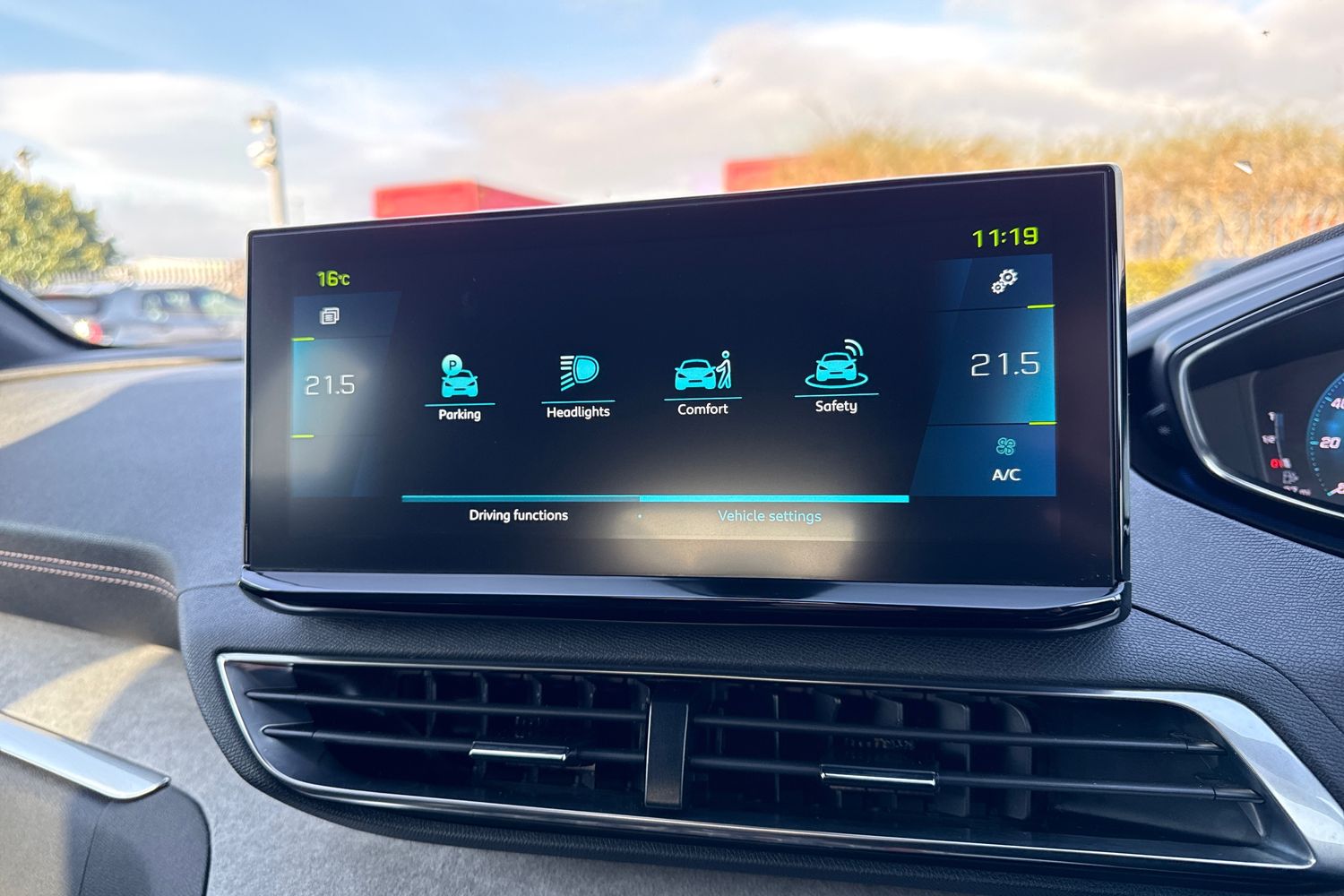 Used Peugeot 3008 2021 for sale - 77666269: Photo 52