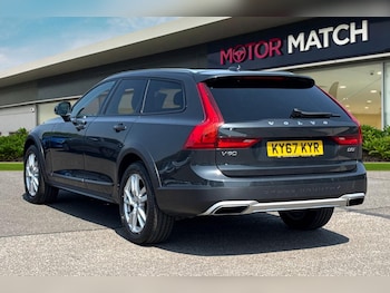 Used Volvo V90 Cross Country 2017 for sale - 79023592: Photo