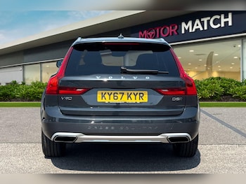 Used Volvo V90 Cross Country 2017 for sale - 79023592: Photo