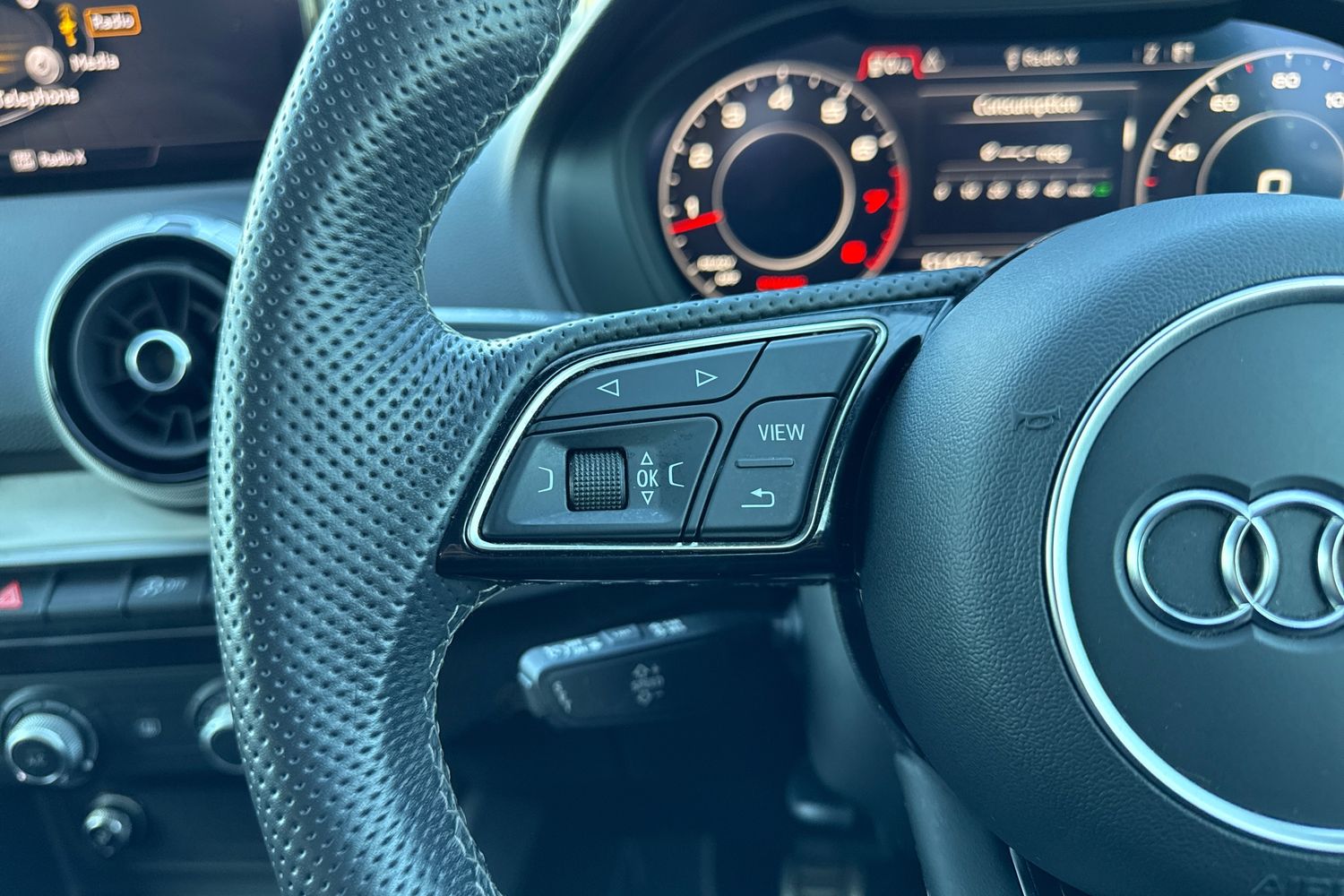 Used Audi Q2 2022 for sale - 78224372: Photo 39