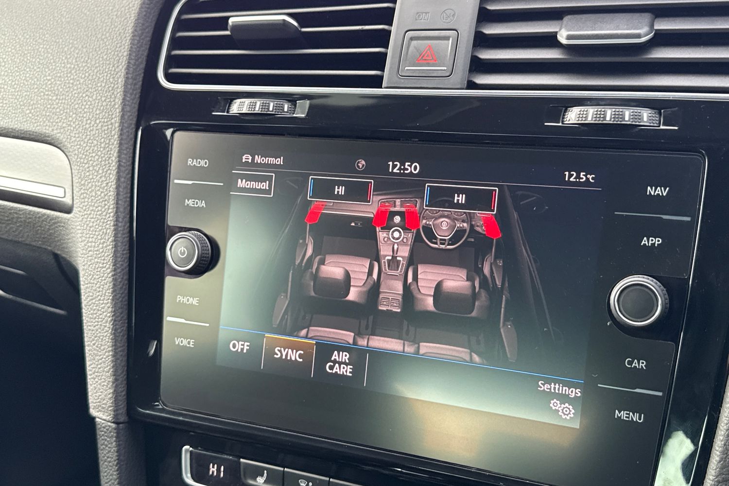 Used Volkswagen Golf 2017 for sale - 76390996: Photo 21