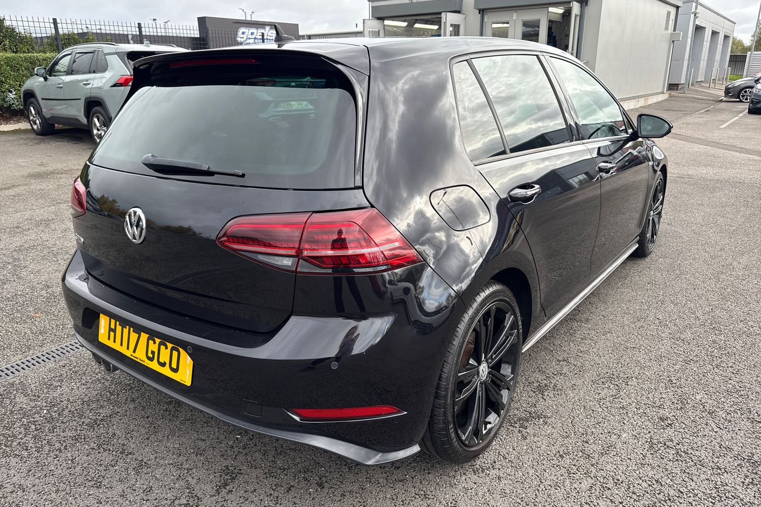 Used Volkswagen Golf 2017 for sale - 76390996: Photo 33