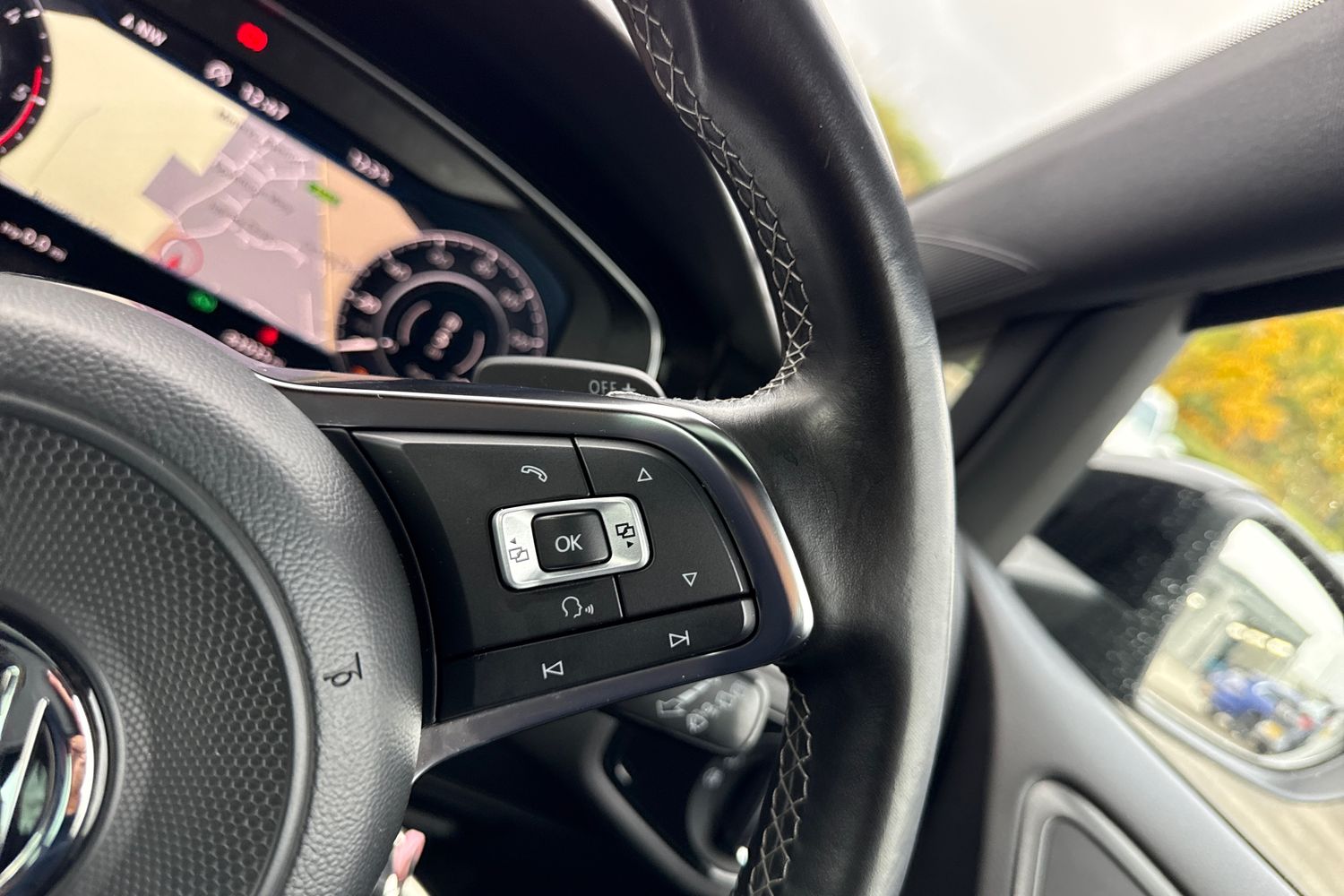 Used Volkswagen Golf 2017 for sale - 76390996: Photo 37