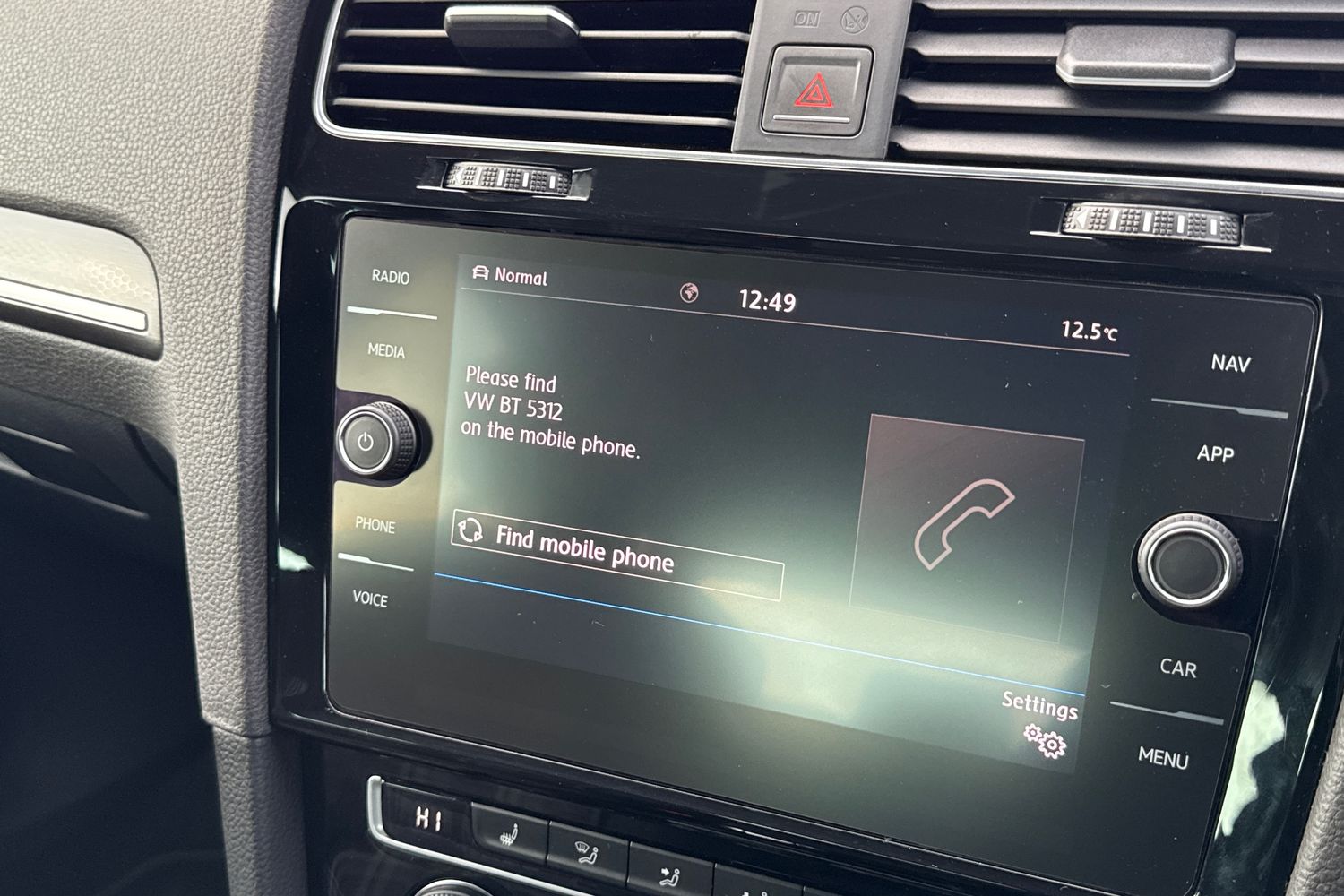 Used Volkswagen Golf 2017 for sale - 76390996: Photo 46