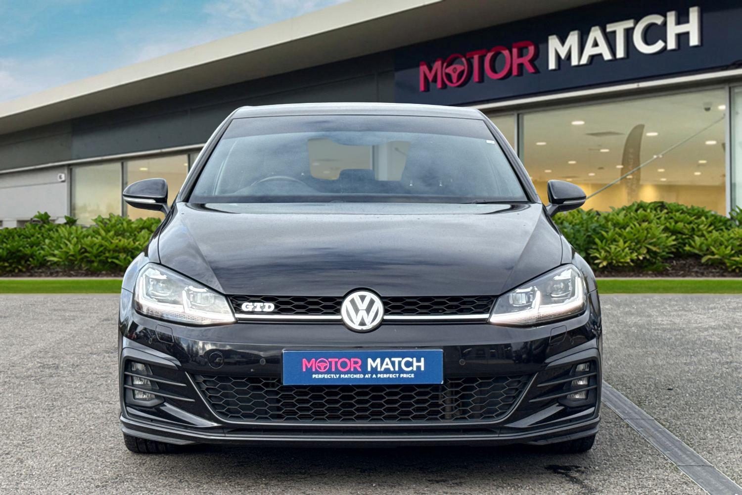 Used Volkswagen Golf 2017 for sale - 76390996: Photo 5