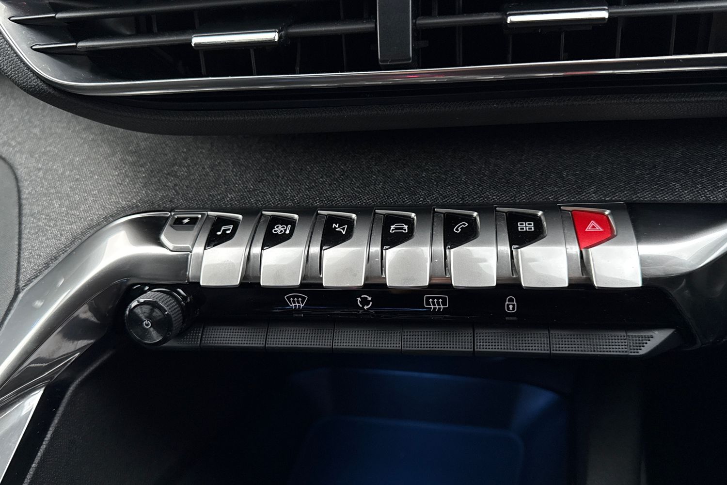 Used Peugeot 3008 2021 for sale - 76876011: Photo 54