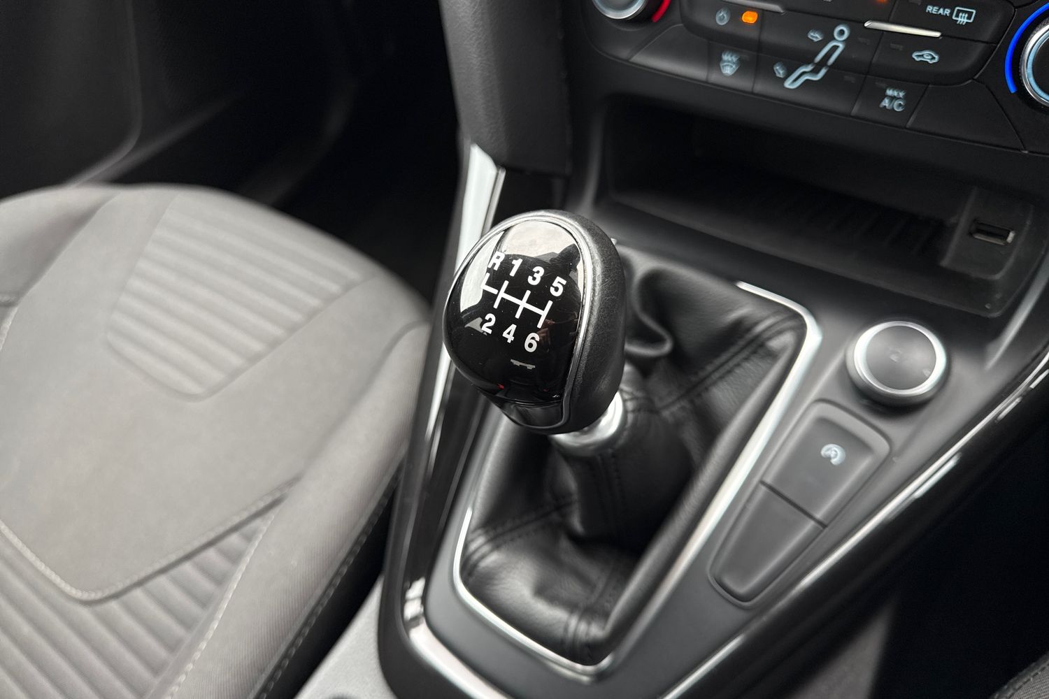 Used Ford Focus 2017 for sale - 77879119: Photo 20