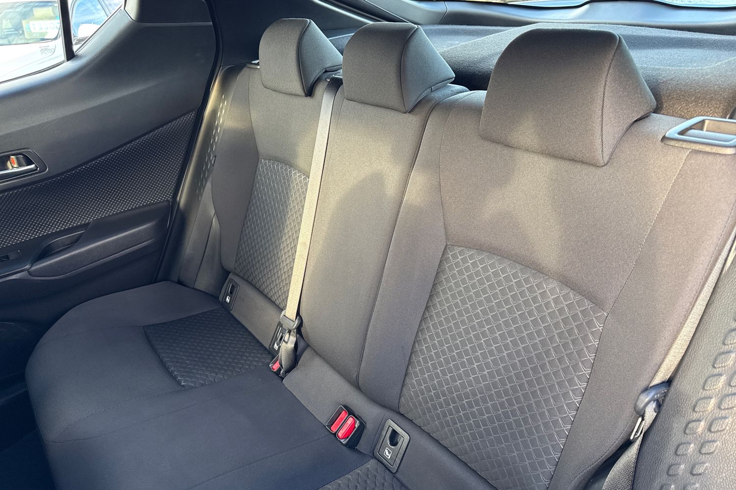 Used Toyota C-HR 2022 for sale - 76909359: Photo 18