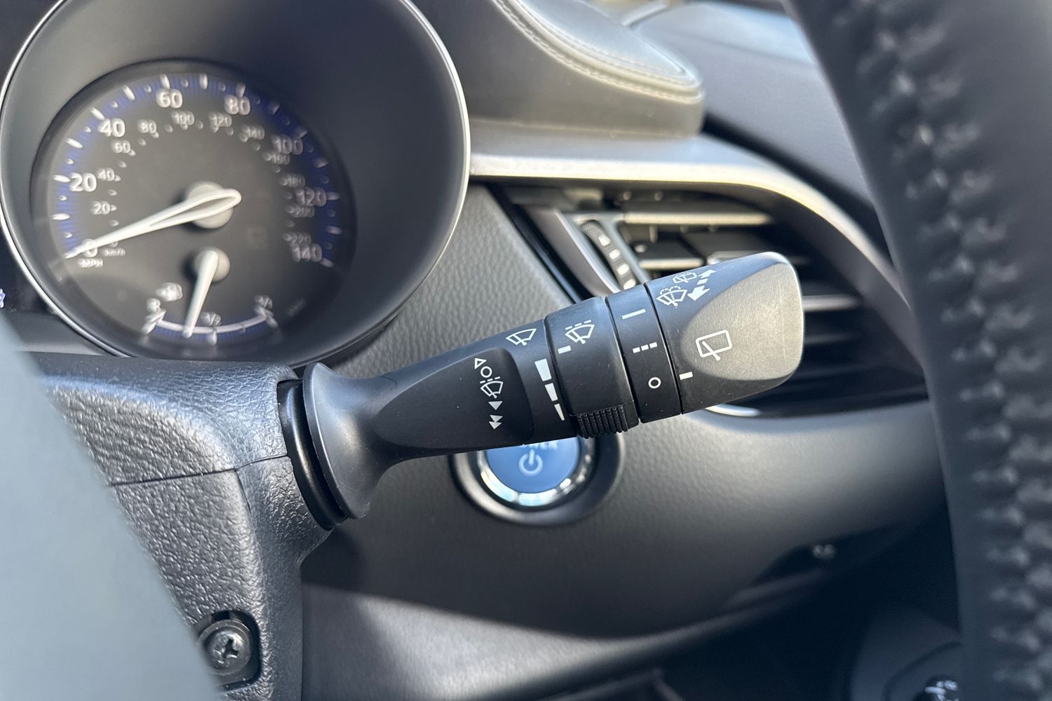 Used Toyota C-HR 2022 for sale - 76909359: Photo 42