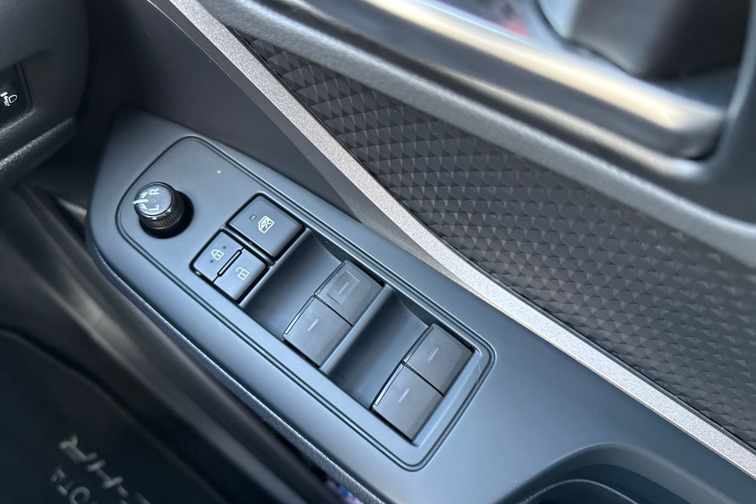 Used Toyota C-HR 2022 for sale - 76909359: Photo 43