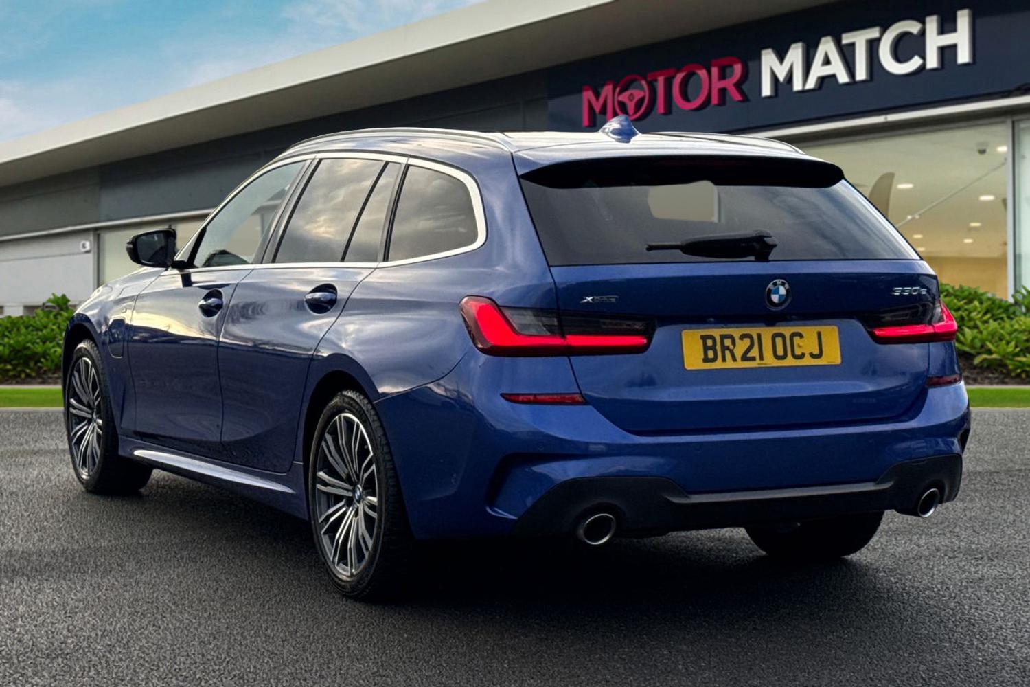 Used BMW 3 Series 2021 for sale - 77257765: Photo 2