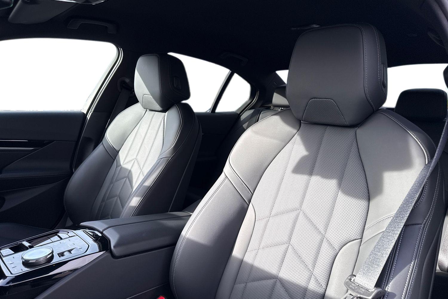 Used BMW 5 Series 2023 for sale - 76453561: Photo 16