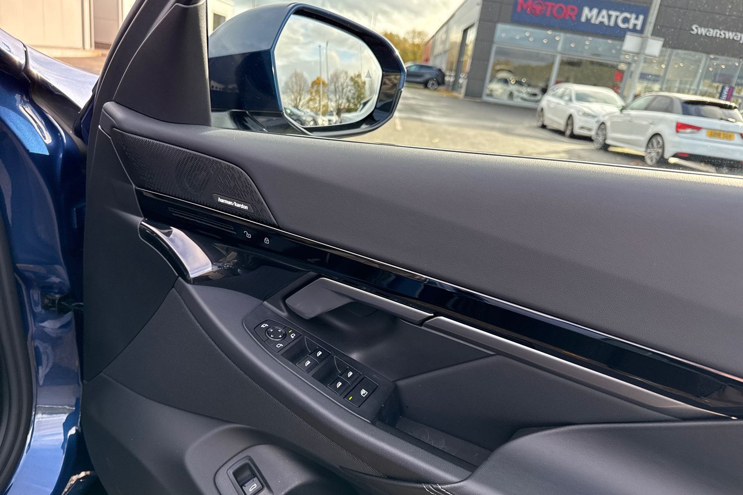 Used BMW 5 Series 2023 for sale - 76453561: Photo 21