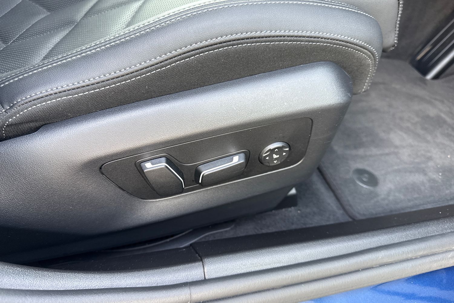 Used BMW 5 Series 2023 for sale - 76453561: Photo 37