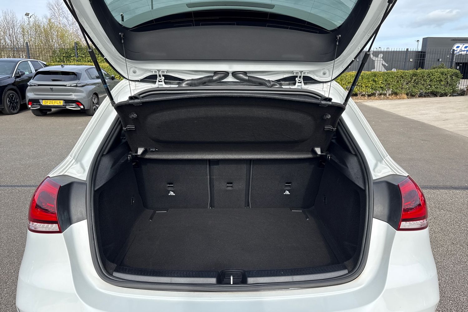 Used Mercedes-Benz A-Class 2020 for sale - 78038120: Photo 7