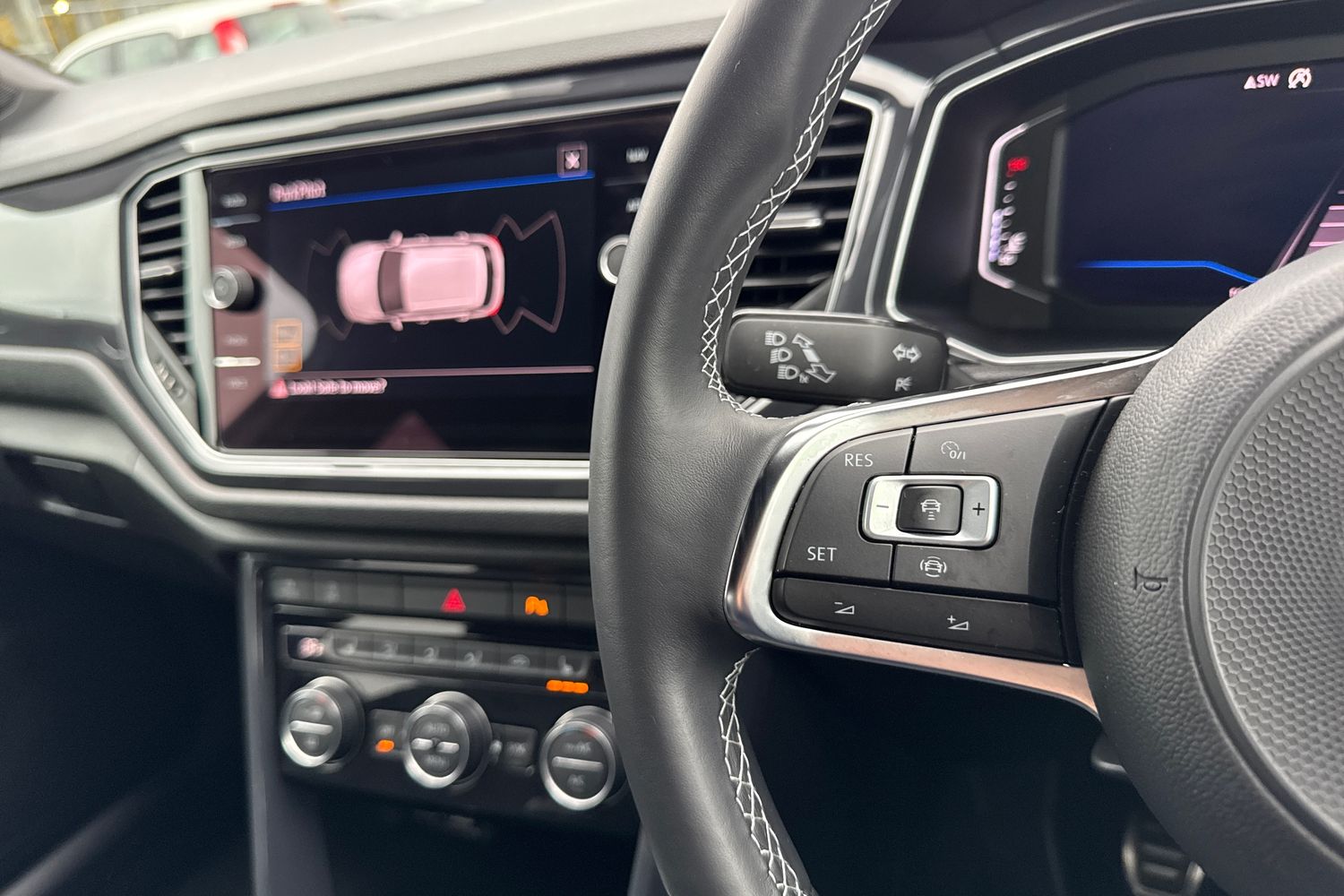 Used Volkswagen T-Roc 2019 for sale - 77337153: Photo 38