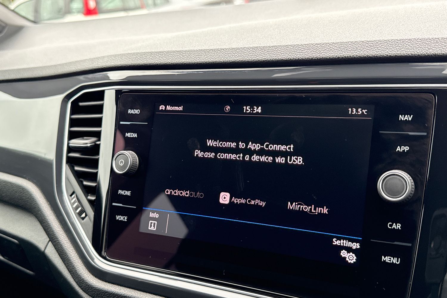 Used Volkswagen T-Roc 2019 for sale - 77337153: Photo 52