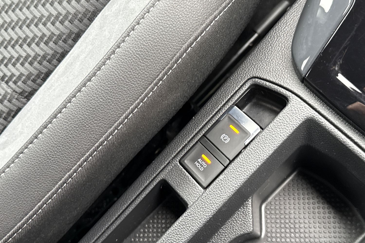 Used Volkswagen T-Roc 2019 for sale - 77337153: Photo 59