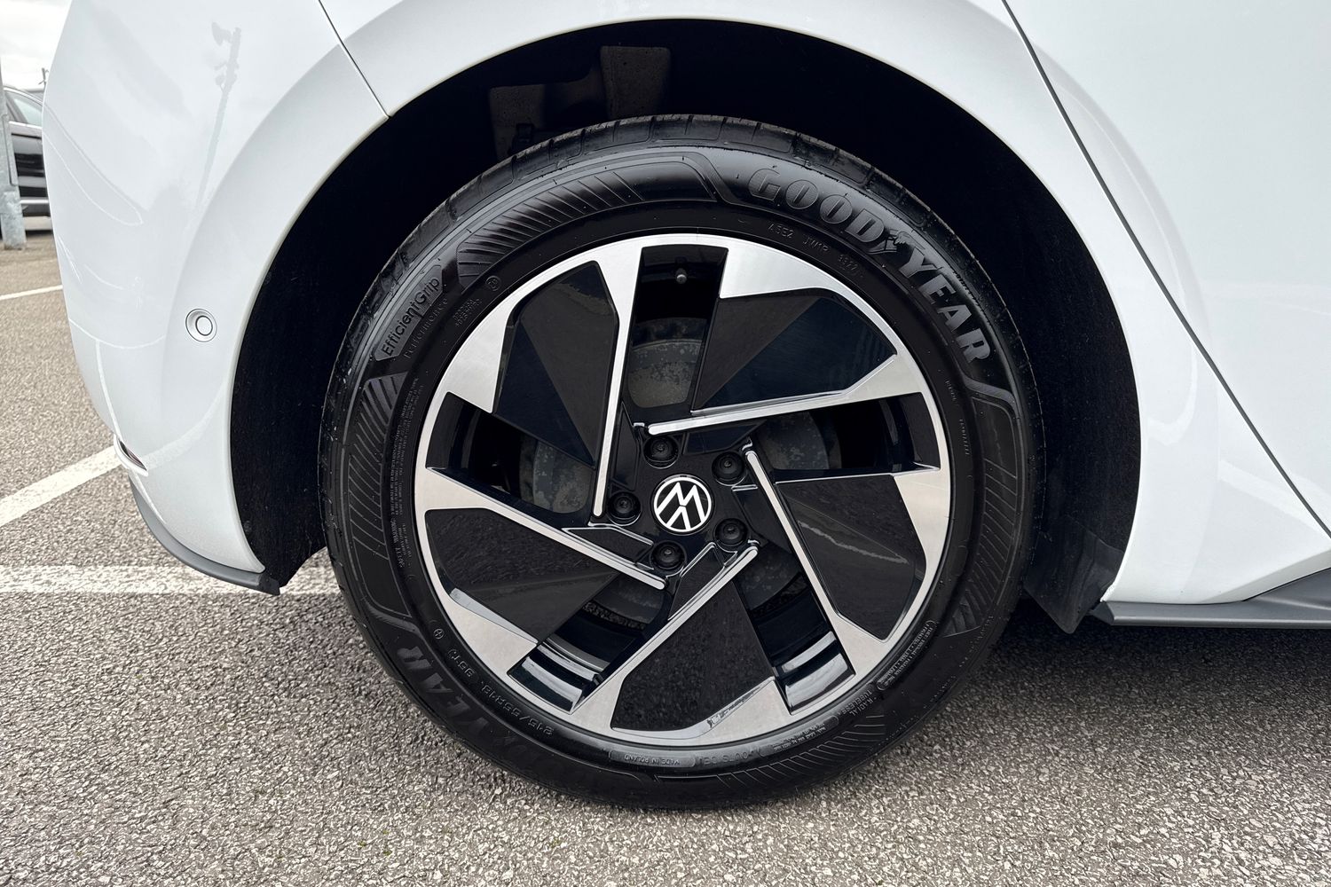 Used Volkswagen ID.3 2023 for sale - 77593607: Photo 11