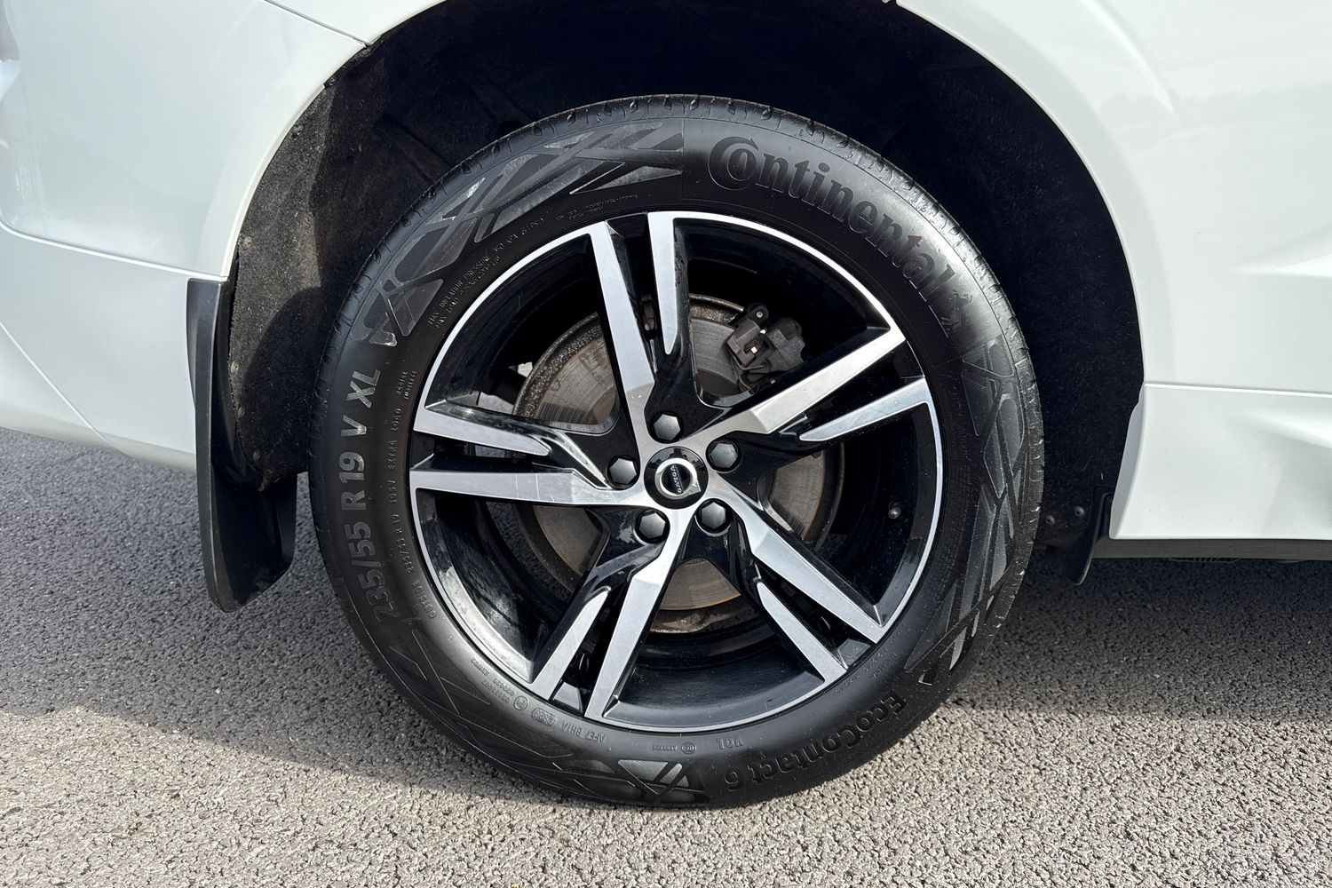 Used Volvo XC60 2021 for sale - 76460957: Photo 11