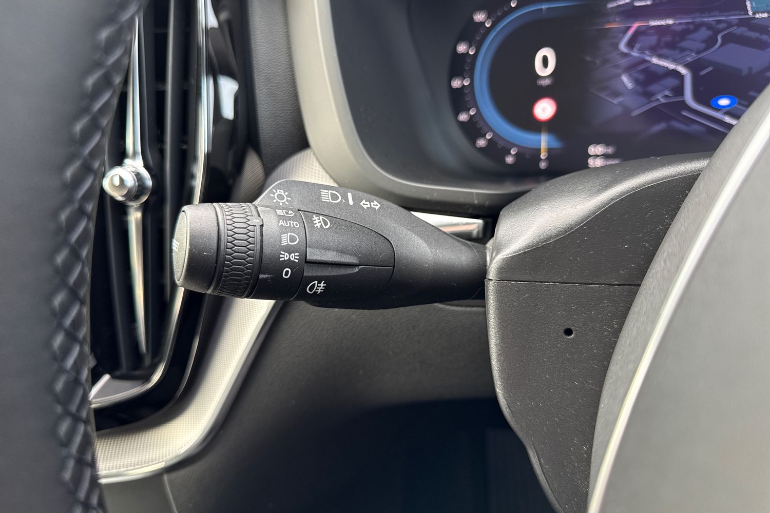 Used Volvo XC60 2021 for sale - 76460957: Photo 41