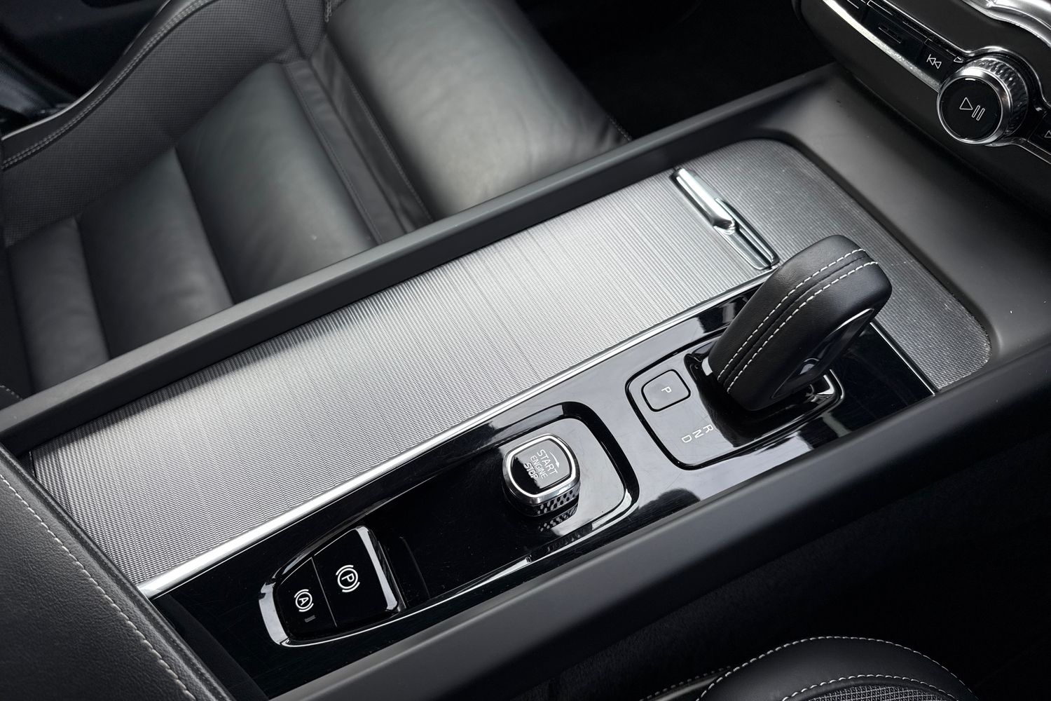 Used Volvo XC60 2021 for sale - 76460957: Photo 57