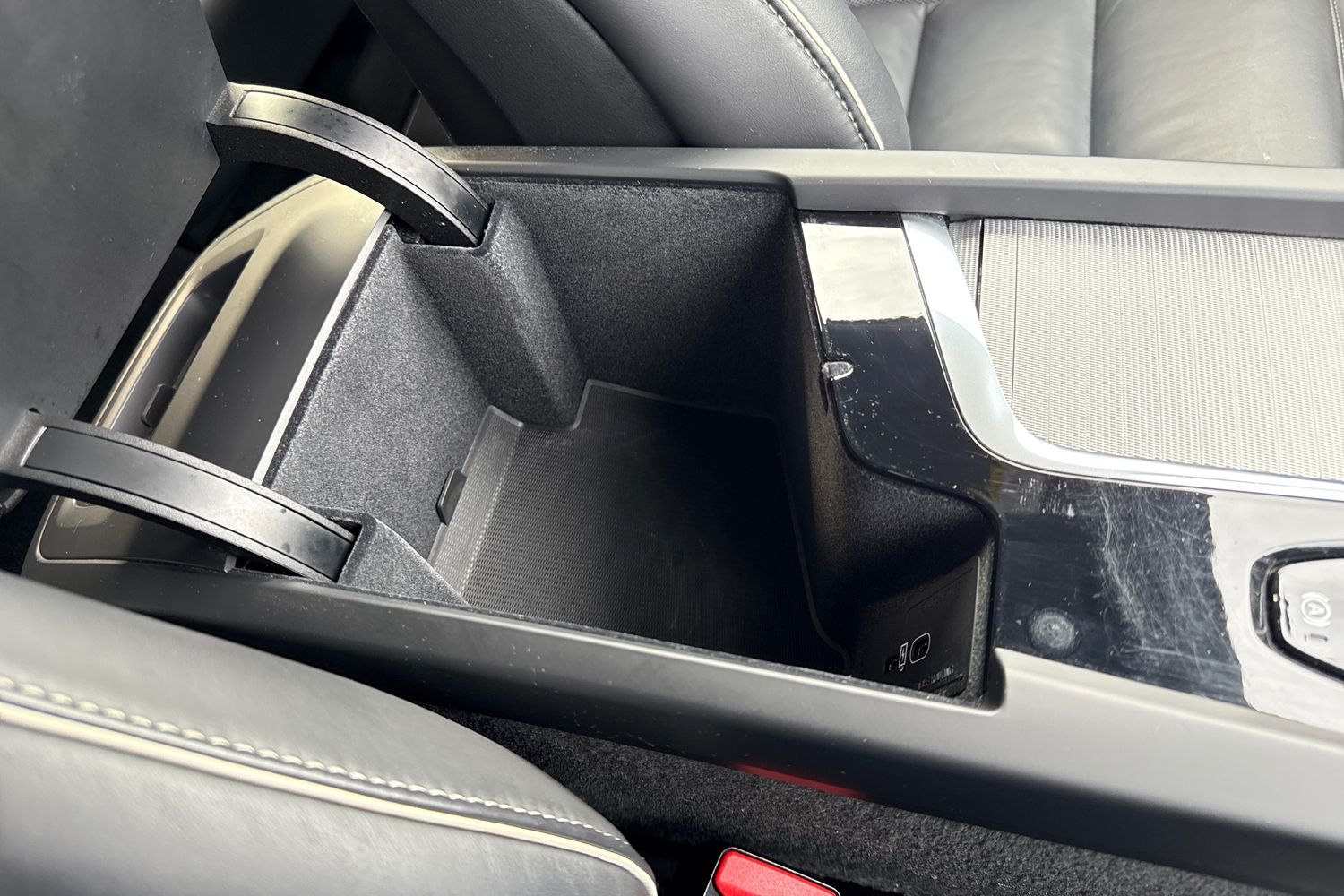 Used Volvo XC60 2021 for sale - 76460957: Photo 61