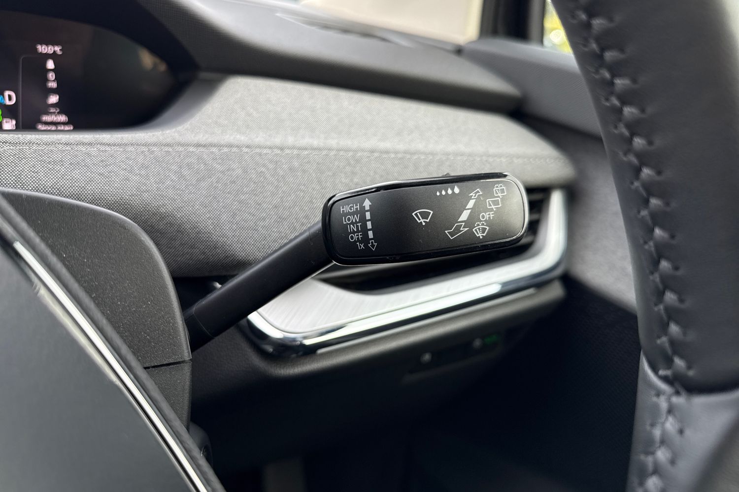 Used Skoda Enyaq 2024 for sale - 77973311: Photo 42