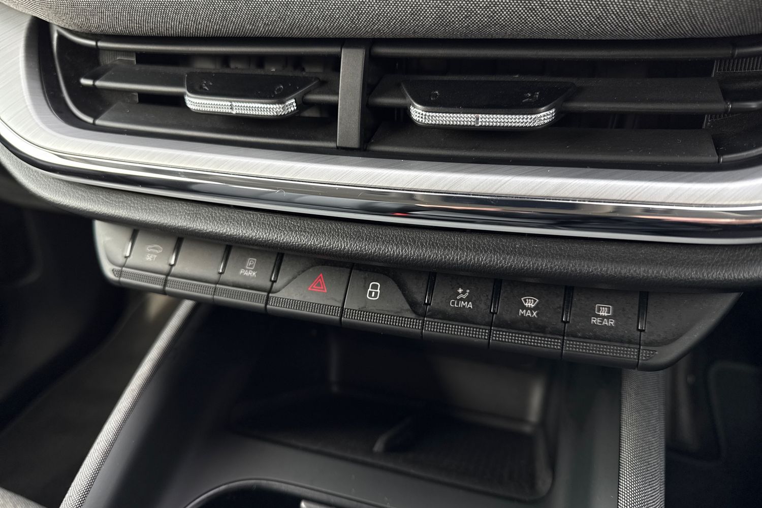 Used Skoda Enyaq 2024 for sale - 77973311: Photo 56