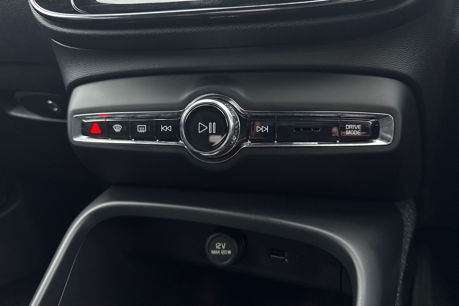 Used Volvo XC40 2020 for sale - 77494106: Photo 54