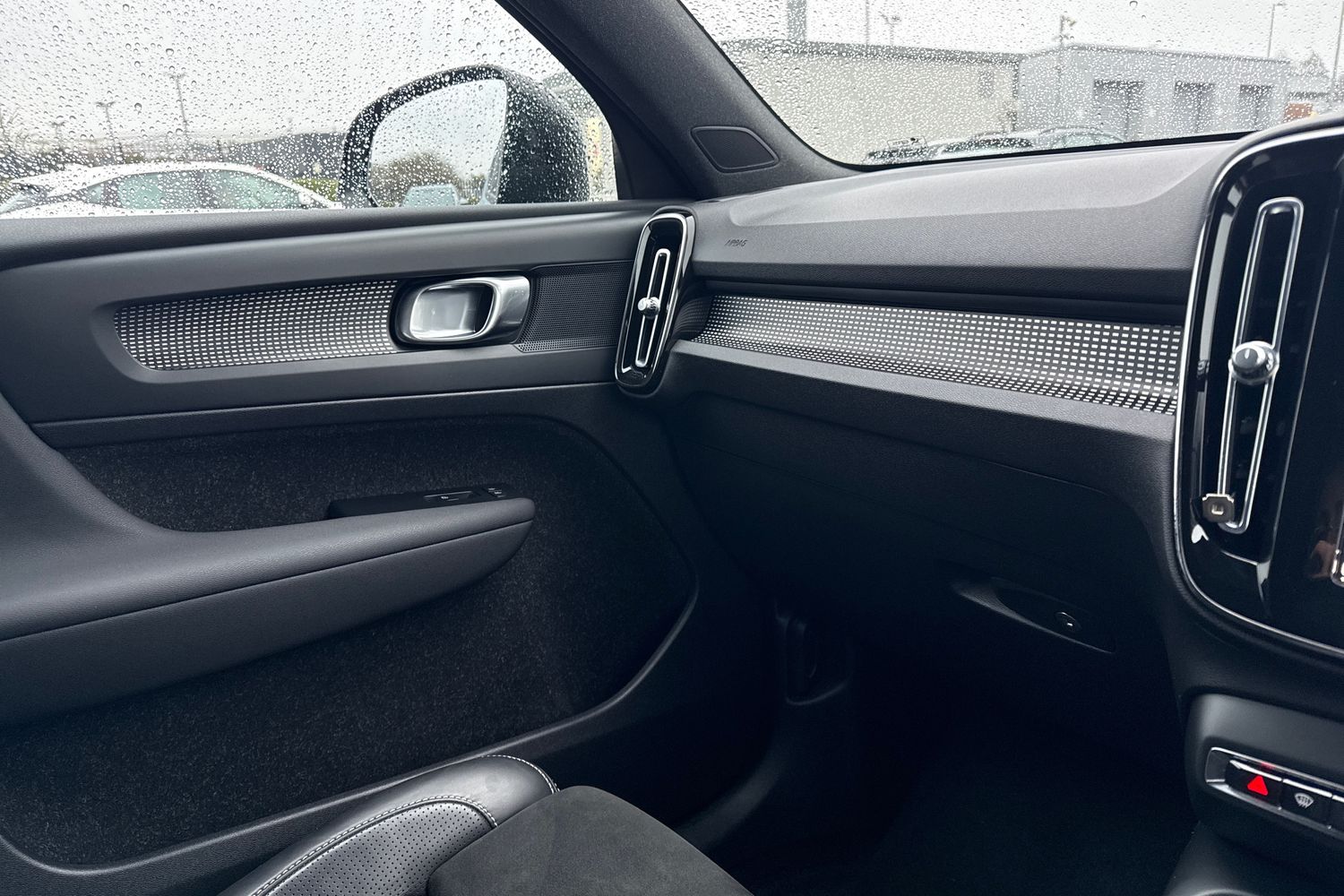 Used Volvo XC40 2020 for sale - 77494106: Photo 60