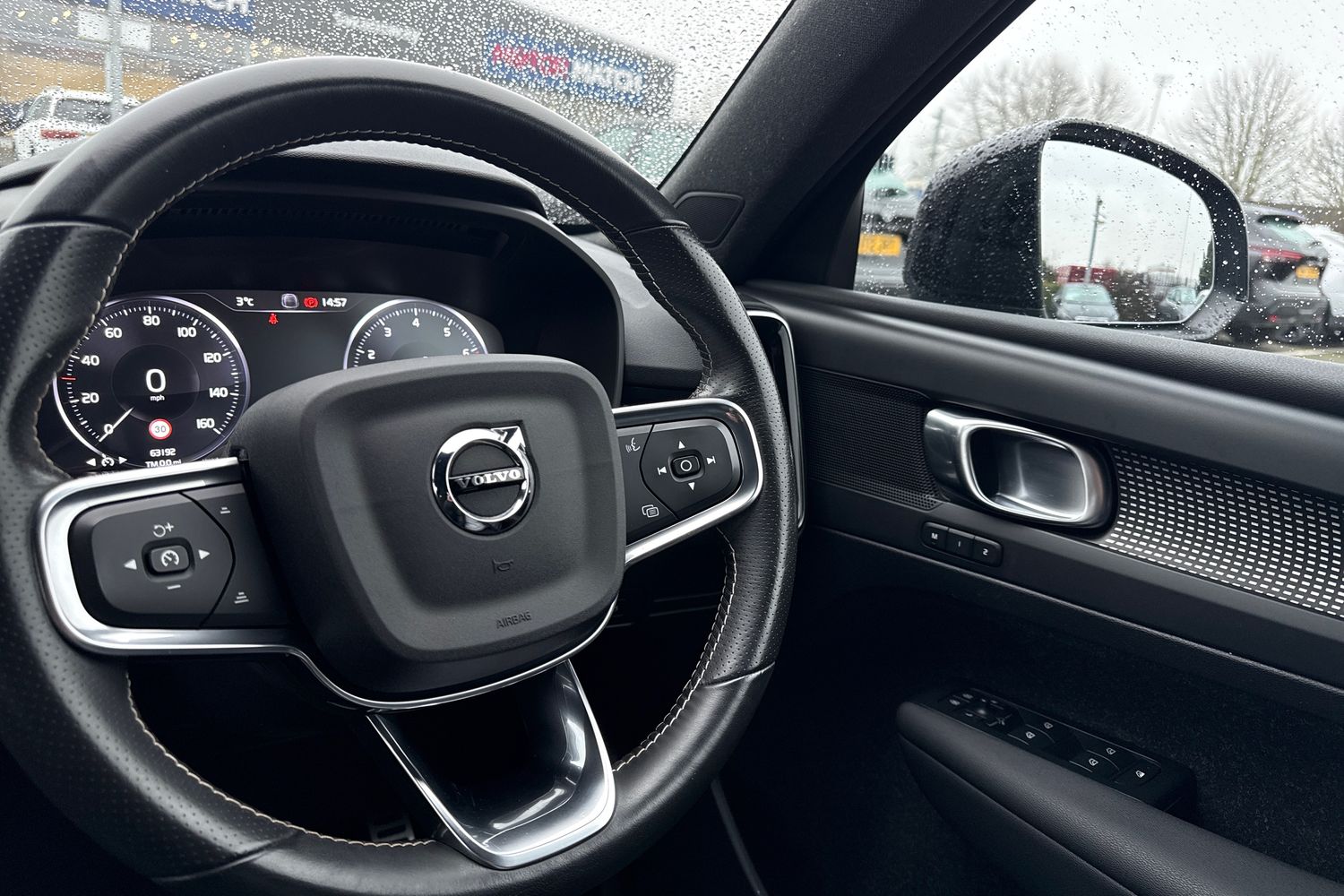 Used Volvo XC40 2020 for sale - 77494106: Photo 61