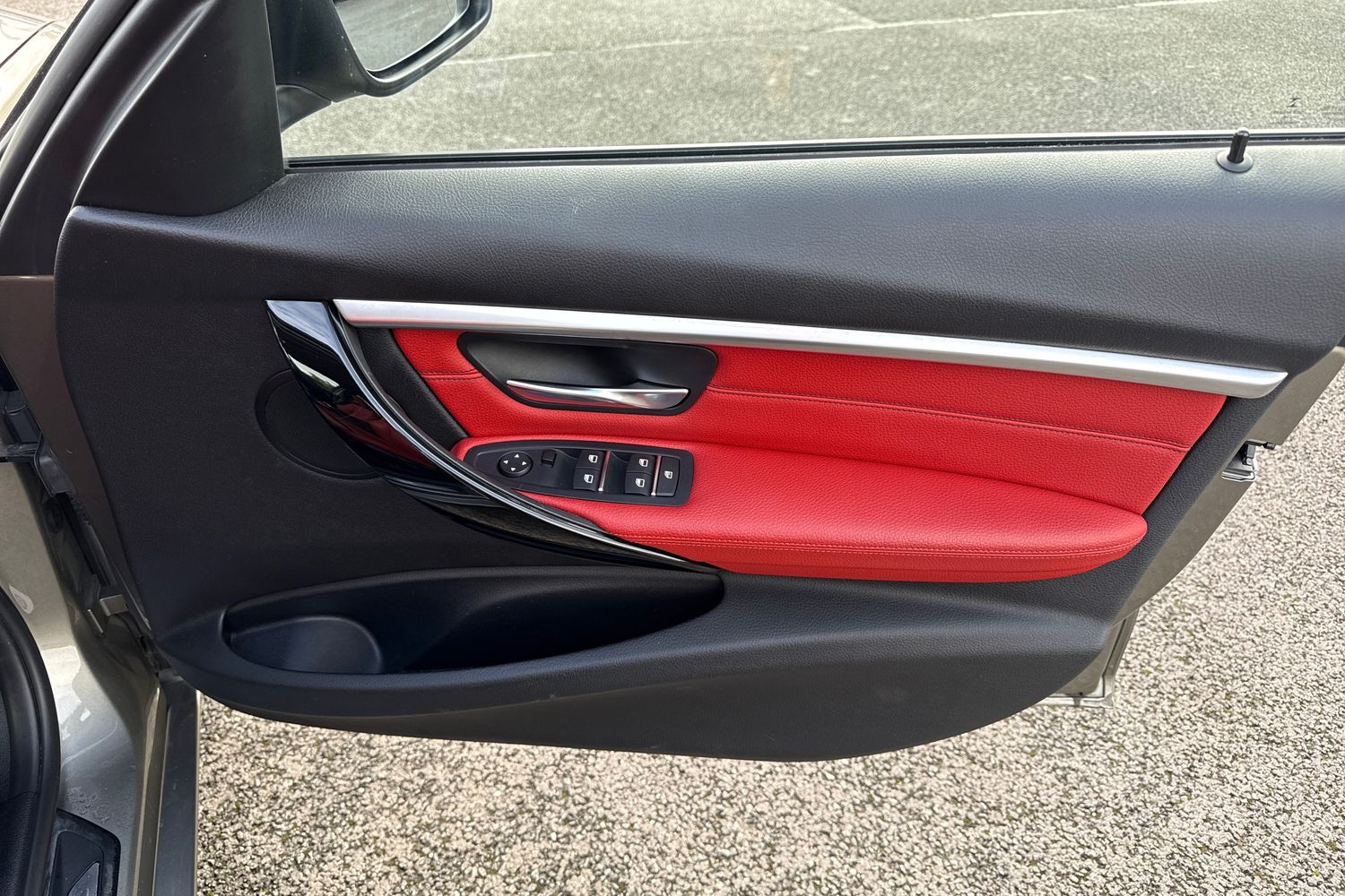 Used BMW 3 Series 2016 for sale - 77337089: Photo 21