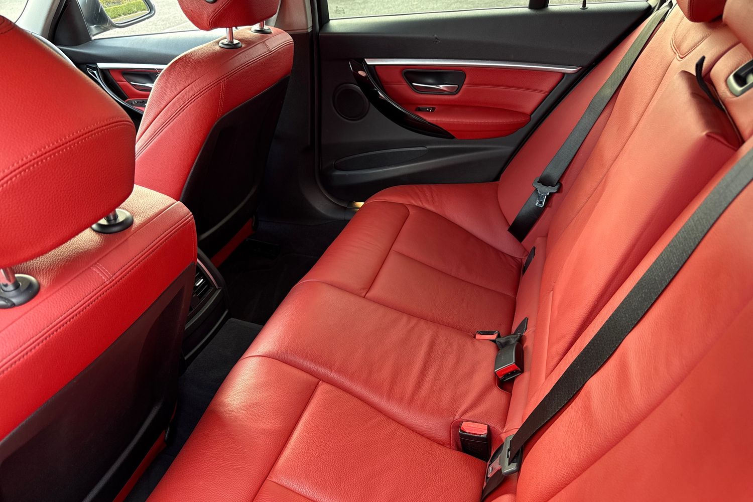 Used BMW 3 Series 2016 for sale - 77337089: Photo 31