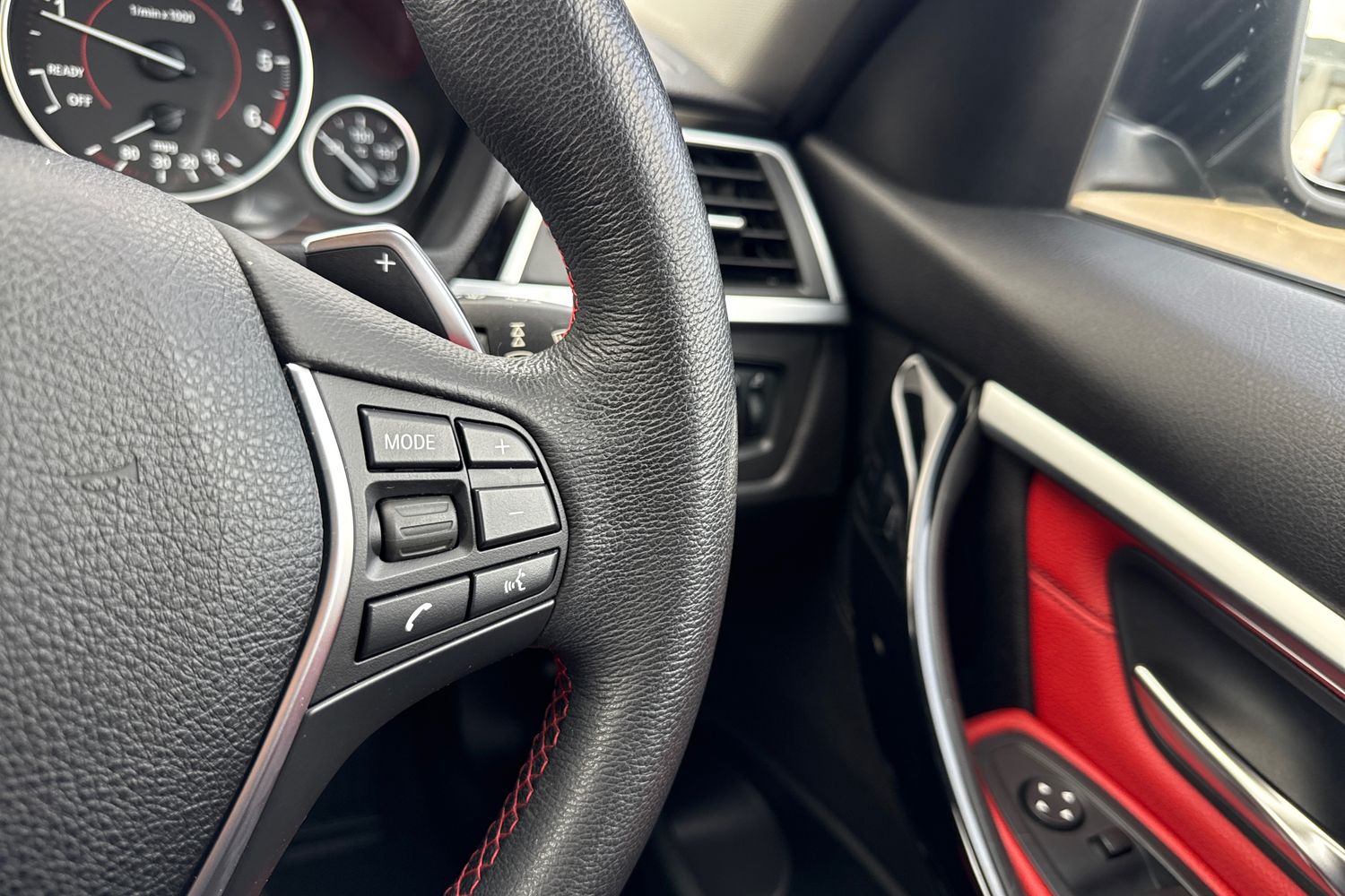 Used BMW 3 Series 2016 for sale - 77337089: Photo 39