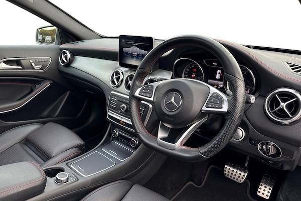 Used Mercedes-Benz GLA 2018 for sale - 76268033: Photo 14
