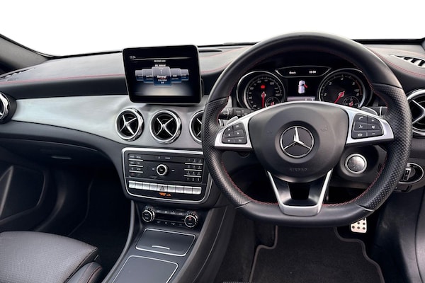 Used Mercedes-Benz GLA 2018 for sale - 76268033: Photo 18
