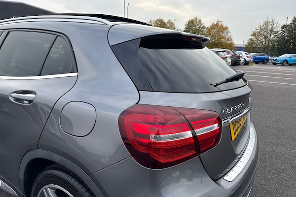 Used Mercedes-Benz GLA 2018 for sale - 76268033: Photo 31